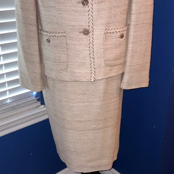 Herbert Grossman Designed by Cynthia Sobel Cream Silk Bouclé Tweed Blazer & Skir - Picture 3 of 15